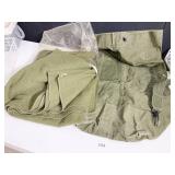 ARMY DUFFLE BAG AND ARMY BLANKET