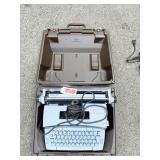 SMITH CORONA TYPEWRITER