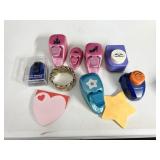 SCRAPBOOKING PAPER PUNCHES
