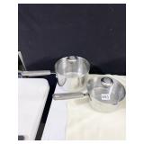 2 SAUCE POTS W/ LIDS