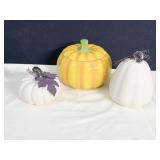 PUMPKIN COOKIE JAR AND 2 PUMPKINS CHIP ON LID OF