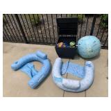 INFLATABLE POOL BALL FLOATER BIN FOR STORAGE AND