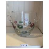 HEAVY BOTTOMED HANDLED CIRCLE PRINT BOWL (SMALL