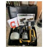 FLEXIO PAINT SPRAYER WITH TWO PAINT STORAGE TANKS