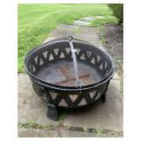 FIRE PIT WITH COVERED SCREEN