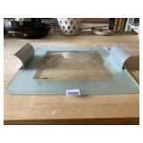 GLASS CUTTING BOARD STAND