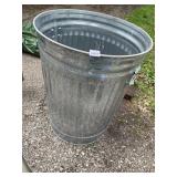 LARGE GALVANIZED TRASH CAN (NO LID)