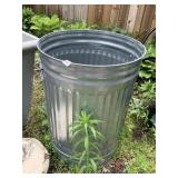 LARGE GALVANIZED TRASH CAN (NO LID)