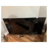 SAMSUNG TV W/ REMOTE 50"