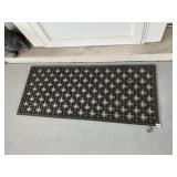 RUBBER ENTRANCE MAT