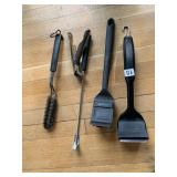 GRILL CLEANERS BRUSHES