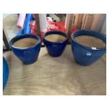 THREE GLAZED PLANTERS BLUE TONE FROST RESISTANT