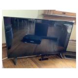 43" LG TV WITH REMOTE