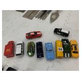 10 CARS INCL. SCHOOL BUS