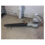 LEAF BLOWER