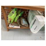 GARDEN SCAPE PEAT MOSS, MIRACLE GROW TWO BAGS OF