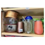 TRAVEL CUPS, FRESHNESS BOWL, WOOD KITCHENS W/
