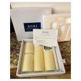 HOME REFLECTIONS BATTERY OP CANDLE SET NEW IN BOX