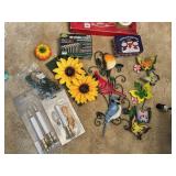TIN GARDEN WALL Dï¿½COR, STRING LIGHTS, WINDOW
