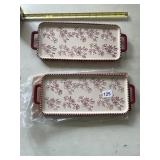 2 TEMPTATIONS SOUP AND SNACK SETS, INCLUDES TRAY