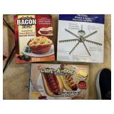 CURL A DOG, BACON BOWL, FOOD DIVIDER ALL NEW