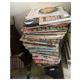 HUGE STACK OF MAGAZINES INCLUDING WOMENï¿½S WORLD