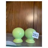 LIME GREEN SALT/PEPPERS