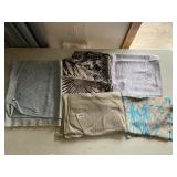 SCARVES