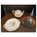 COLLECTOR PLATE, TEAPOT, SANDWICH PLATE.