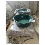2 NEW TEMPTATIONS DIP BOWLS, BOTH GREEN, 2 STYLES