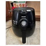 PHILIPS AIR FRYER LIKE NEW