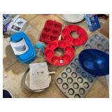 BAKING PANS, SILICONE HEART SHAPE, CUP CAKE