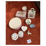 VARIETY OF TRINKET BOXES, FLOWERED SHELL BOX WITH