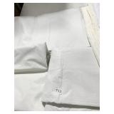 VINYL TABLE COVERS AND CLOTH CREAM & WHITE