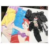 DISNEY TOWELS AND GLOVES 32 HEAT COOL NEW XS/S PAI