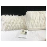 SLEEP INNOVATIONS PILLOW AND DECORATIVE FUR
