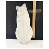 CAT FIGURE HAS DAMAGED EAR, POTTERY