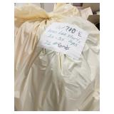 BRAS TEE SHIRTS 2 X - 3 X TOPS 26 LBS. BAG