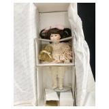 DANBURY MINT MEI-HUI A CHINESE IMPERIAL BRIDE