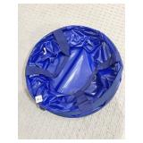 COLLASPABLE CONTAINER FOR LEAVES ETC.