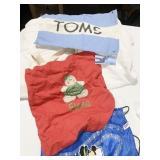 UNDER ARMOR GLOVES DISNEY PERFORMING ARTS TOMS