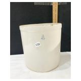 4 GALLON CROCK W/ CRACK