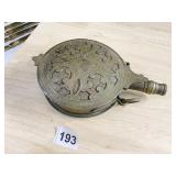 19TH CENTURY MOROCCAN BRASS POWDER FLASK