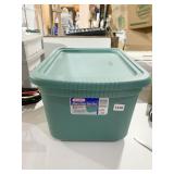 STERLITE 10-GAL STORAGE TOTE WITH LID