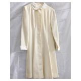 VINTAGE PALE-YELLOW SPRING COAT 17" CHEST WITH