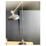 BLACK ADJUSTABLE NECK FLOOR LAMP