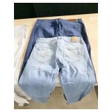 BULLHEAD WHITE JEANS SIZE 0 HOLLISTER 24X29 MADE