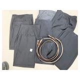 TALBOTS SZ. 4 PANTS W/ BELTS