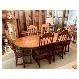 BURLINGTON FURNITURE DINING ROOM TABLE & 6 CHAIRS