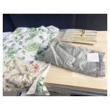 FABRIC SAMPLES, METALLIC TWIST CORD